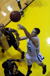 Close shots to the basket will always afford a higher shooting percentage (Photo Source: U.S. Army)